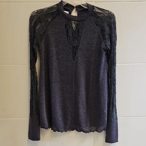 Womens Lace Sleeve Top